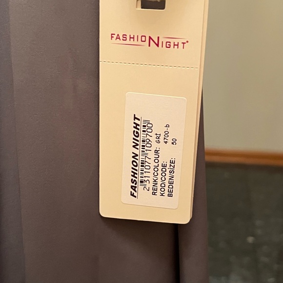 BRAND NEW MODEST GREY DRESS!! - Picture 9 of 9